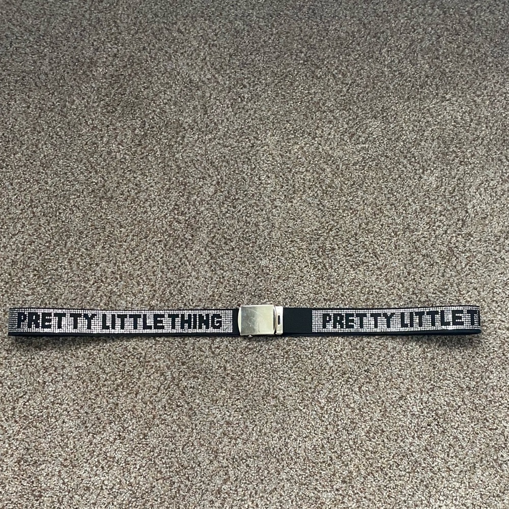 Prettylittlething Adjustable belt